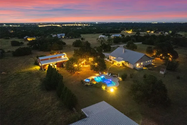 $2,099,999 | 323 Patricia Road, Georgetown, TX 78628