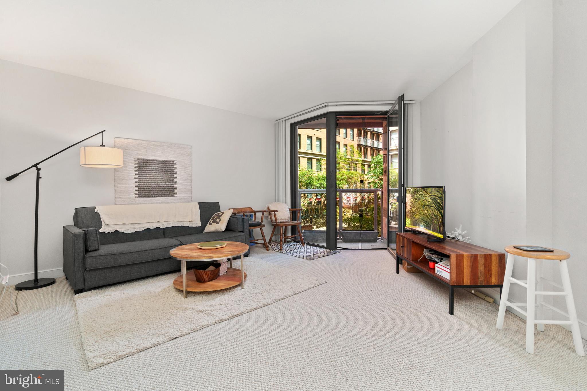 616 E Street Northwest, Unit 304 Washington, DC 20004 - Photo 2 of 53