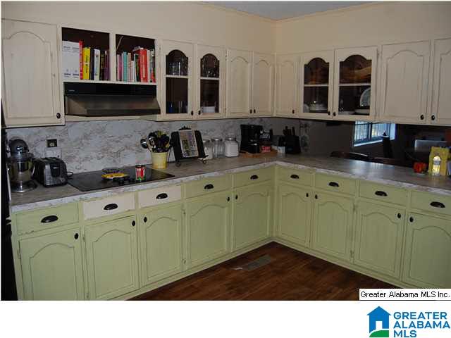 8366 Wade Road Warrior, AL 35180 - Photo 10 of 27