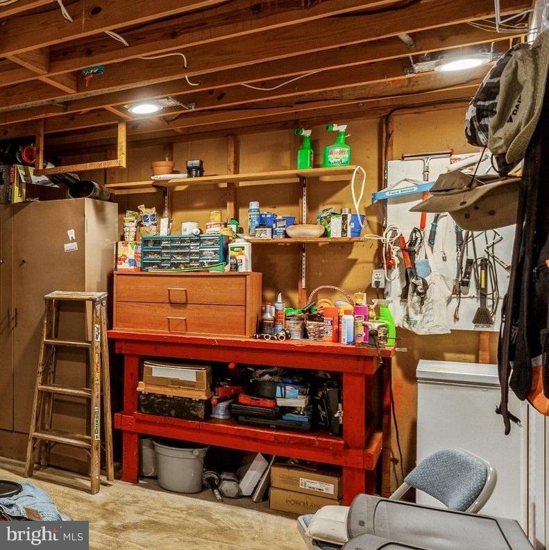 10413 Thrift Road Clinton, MD 20735 - Photo 28 of 36 Workshop