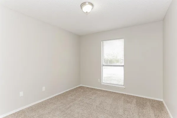 $1,980 | 6505 Pilgrim Lane, Arlington, TX 76002