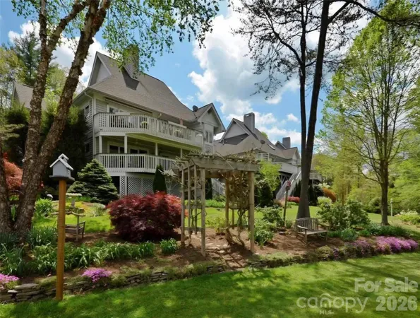 $775,000 | 38 Highland Pointe Drive, Weaverville, NC 28787