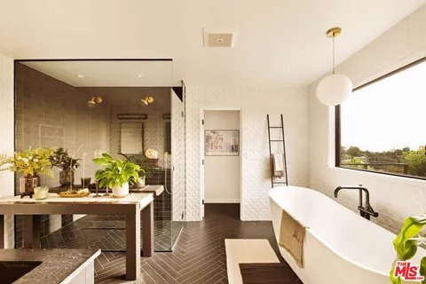 $2,988,000 | 105 Sequoia Drive, Pasadena, CA 91105