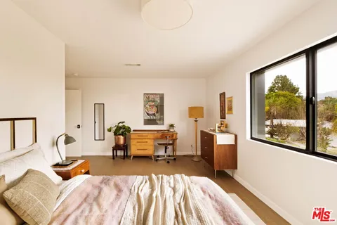 $2,988,000 | 105 Sequoia Drive, Pasadena, CA 91105