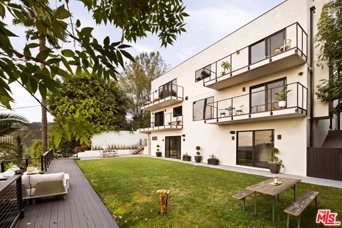 $2,988,000 | 105 Sequoia Drive, Pasadena, CA 91105