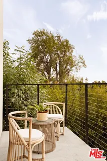 $2,988,000 | 105 Sequoia Drive, Pasadena, CA 91105