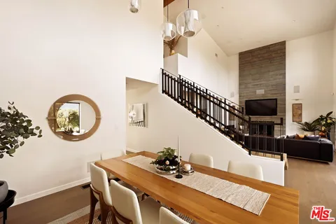 $2,988,000 | 105 Sequoia Drive, Pasadena, CA 91105