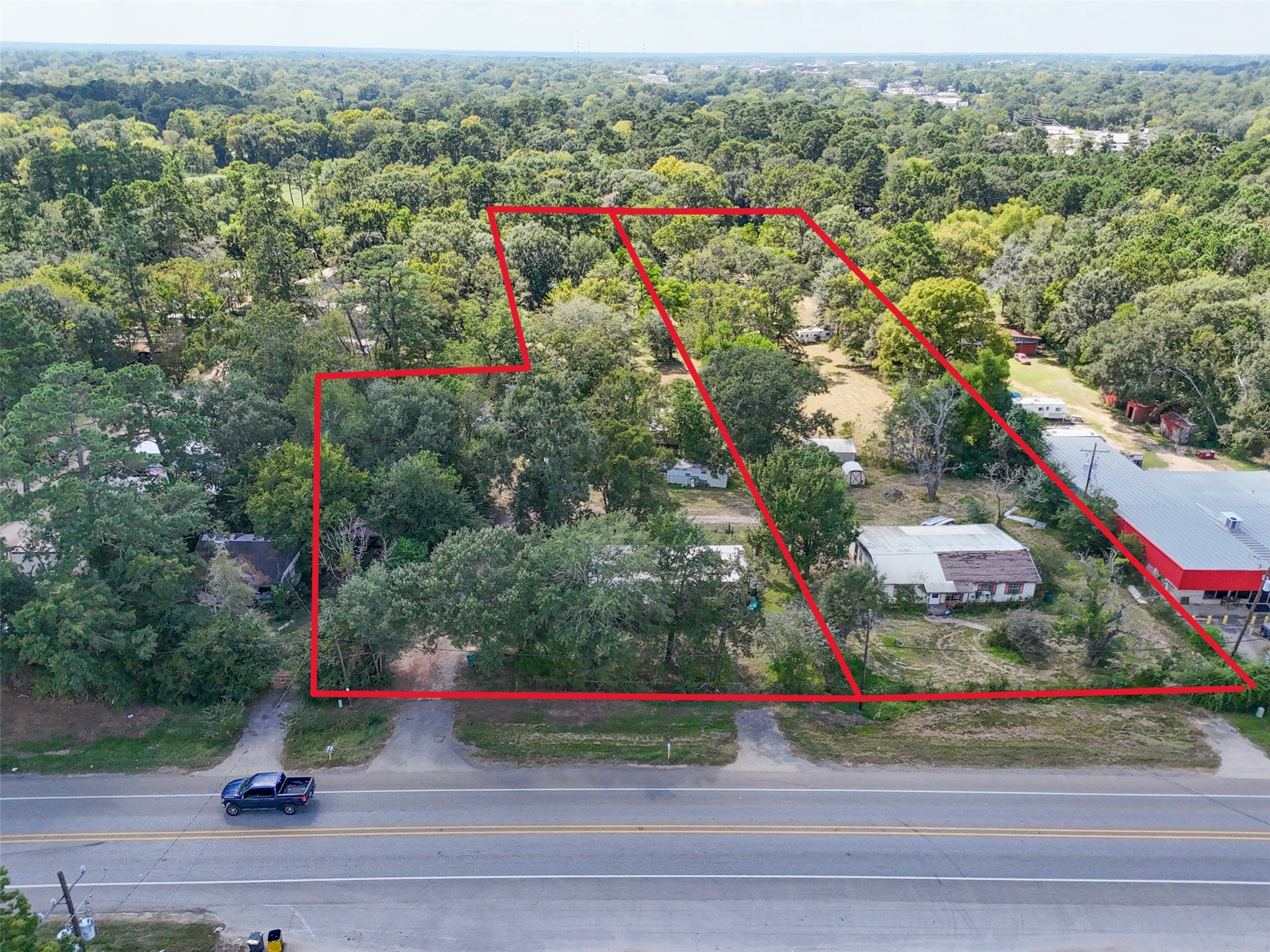 220 Porter Road Conroe, TX 77301 - Photo 7 of 25