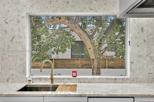 $1,949,000 | 1636 Southwest 9th Street, Miami, FL 33135