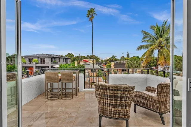 $1,949,000 | 1636 Southwest 9th Street, Miami, FL 33135