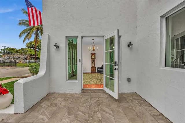 $1,949,000 | 1636 Southwest 9th Street, Miami, FL 33135