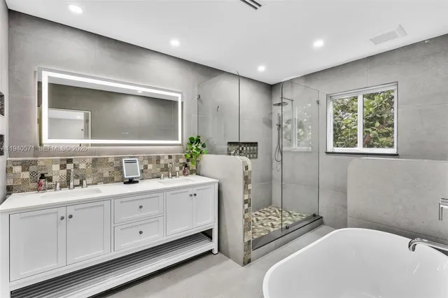 $1,949,000 | 1636 Southwest 9th Street, Miami, FL 33135