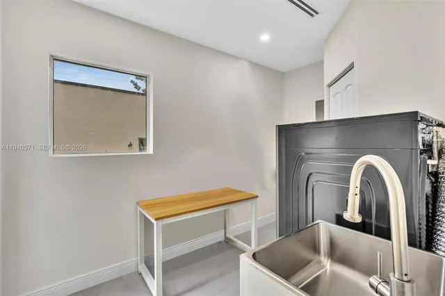 $1,949,000 | 1636 Southwest 9th Street, Miami, FL 33135