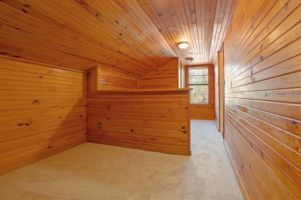 186 Mill Creek Resort Road Pottsboro, TX 75076 - Photo 27 of 36 a view of entryway