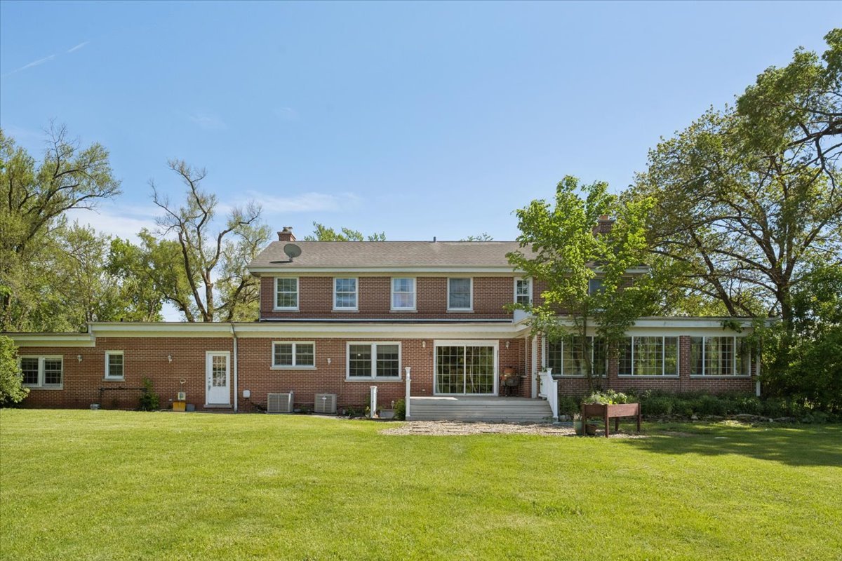 1819 Cornell Road Flossmoor, IL 60422 - Photo 6 of 68