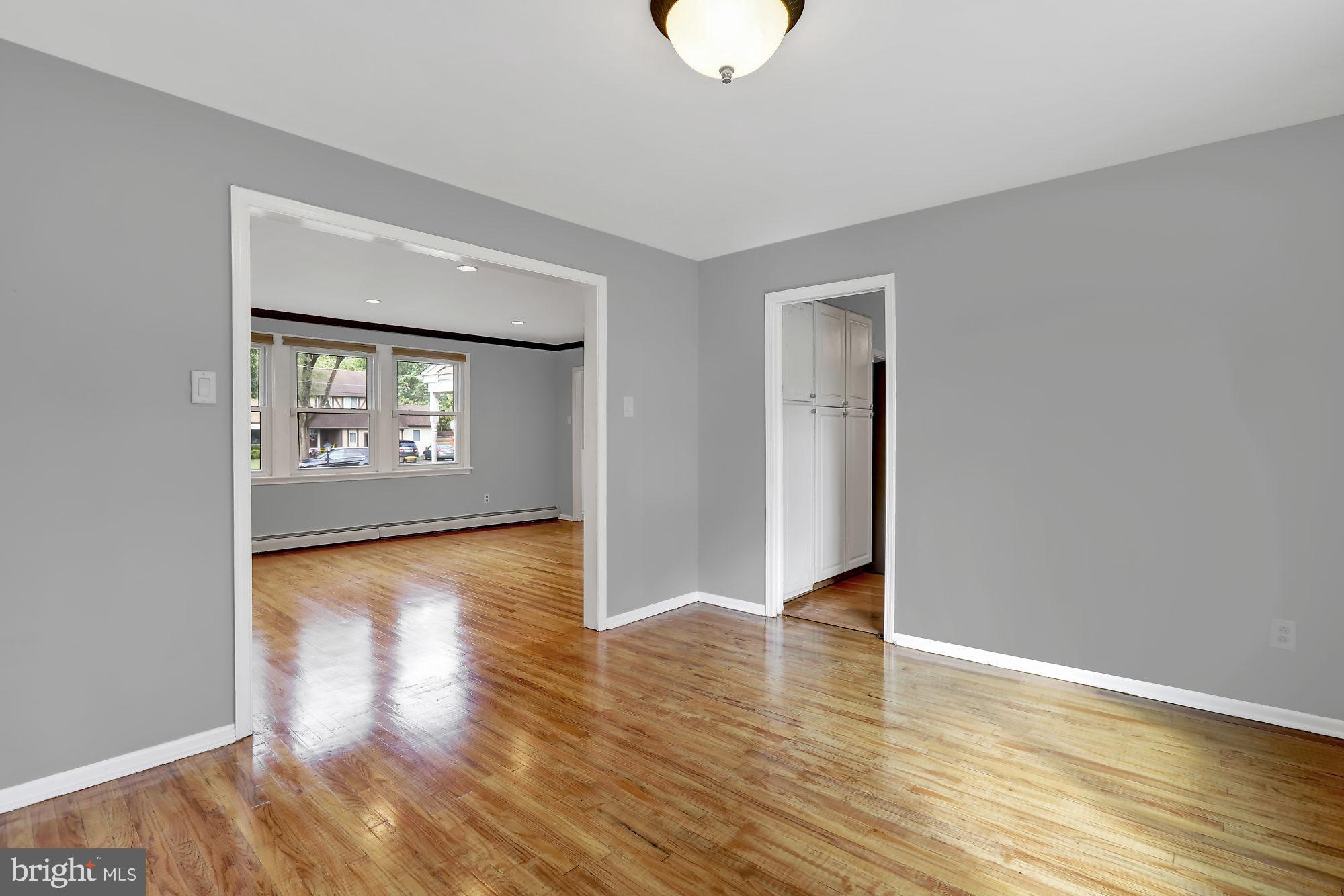 1761 Sorrel Road Warrington, PA 18976 - Photo 4 of 26 Dining Room