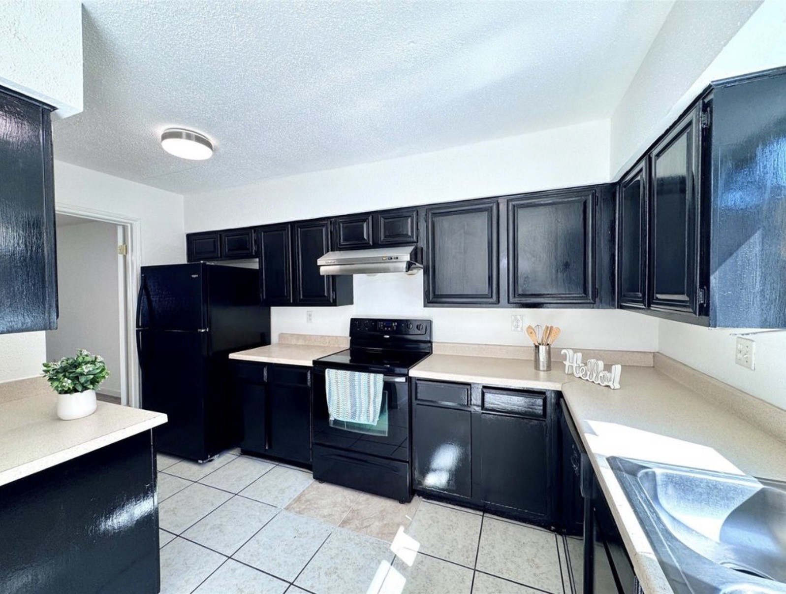 9901 Sharpcrest Street, Unit M6 Houston, TX 77036 - Photo 10 of 24