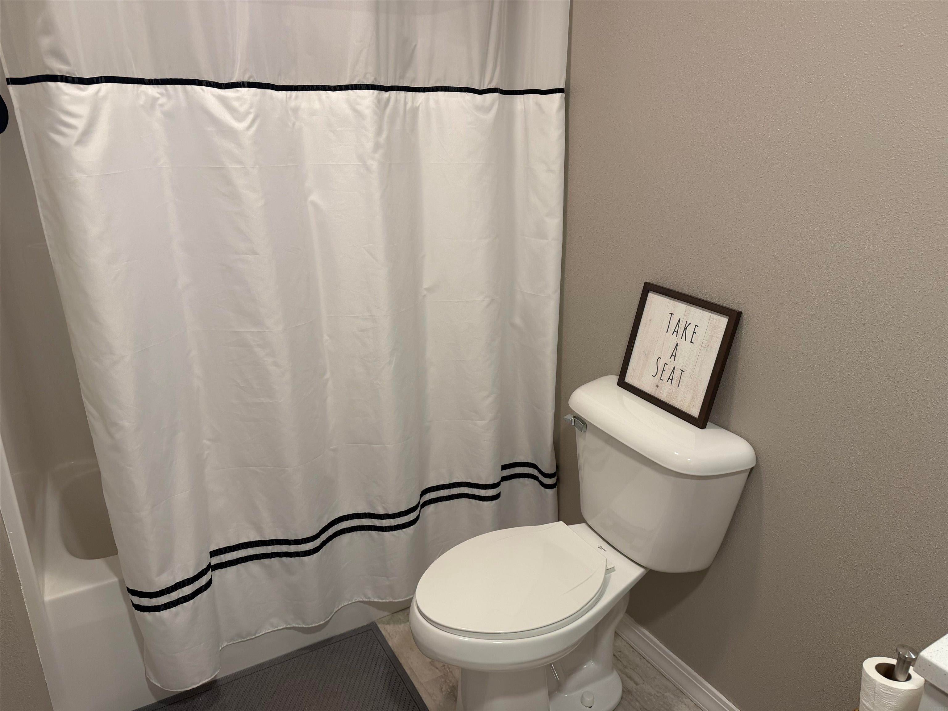 2389 Red Oak Road Decorah, IA 52101 - Photo 30 of 39 Gallery Image 30