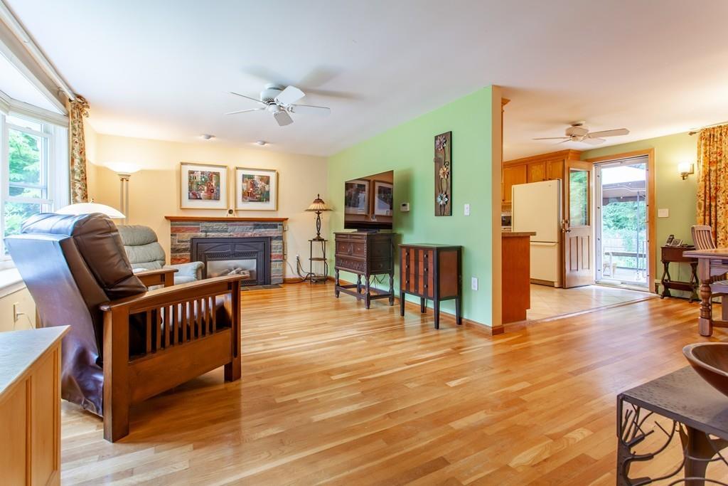 8 Sycamore Road Westford, MA 01886 - Photo 7 of 17 Gallery Image 7
