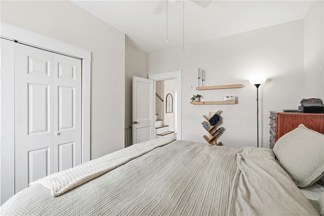 63 Taft Street Cranston, RI 02905 - Photo 11 of 38