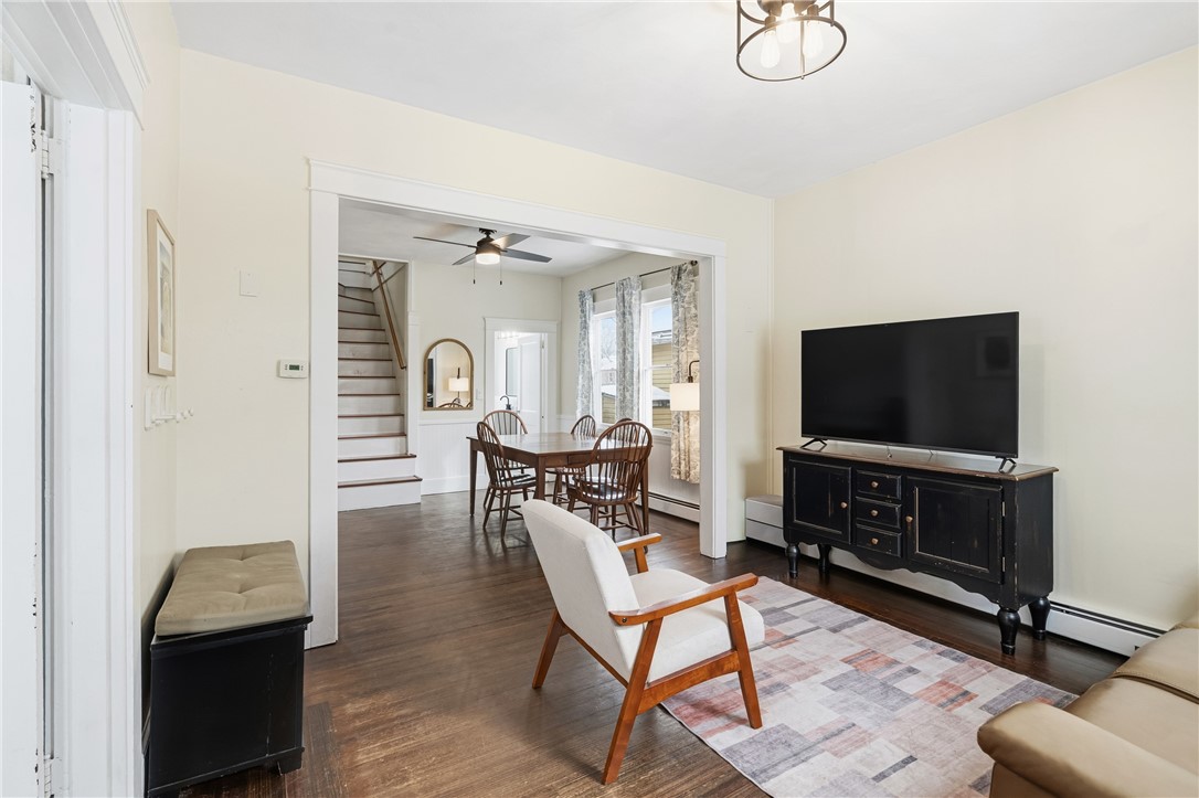 63 Taft Street Cranston, RI 02905 - Photo 4 of 38