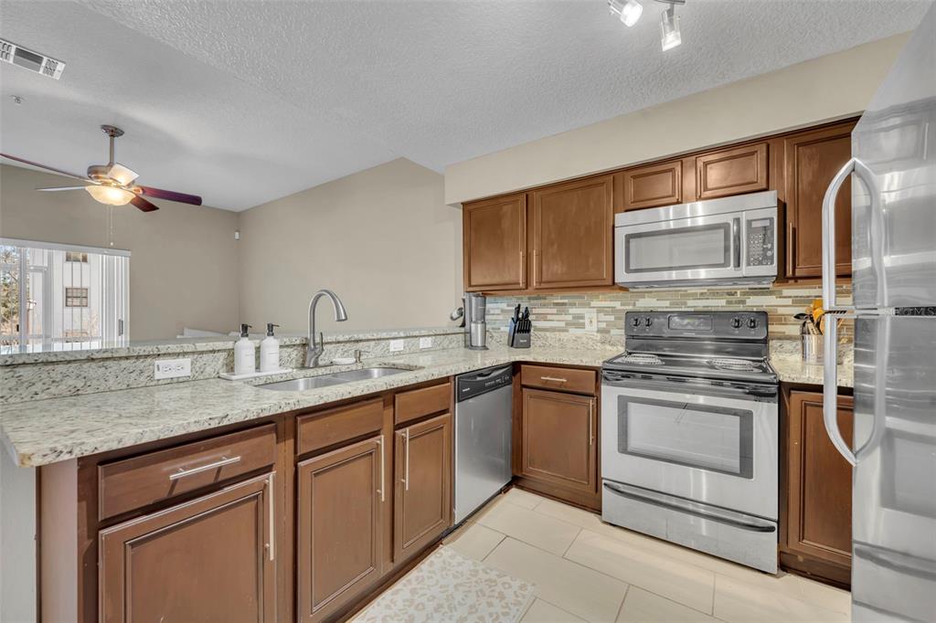 676 Sandy Neck Lane, Unit 102 Altamonte Springs, FL 32714 - Photo 9 of 26