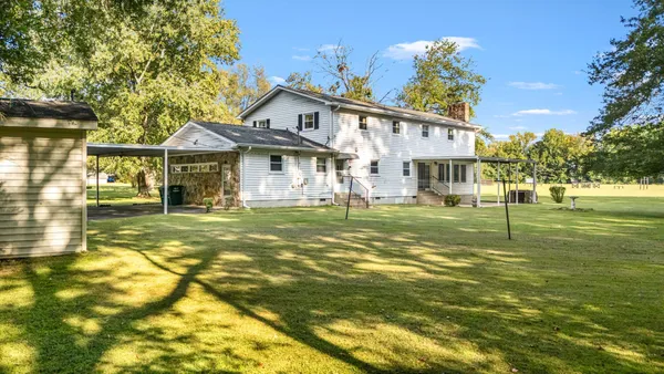 $399,900 | 307 Golf Club Lane, Tullahoma, TN 37388