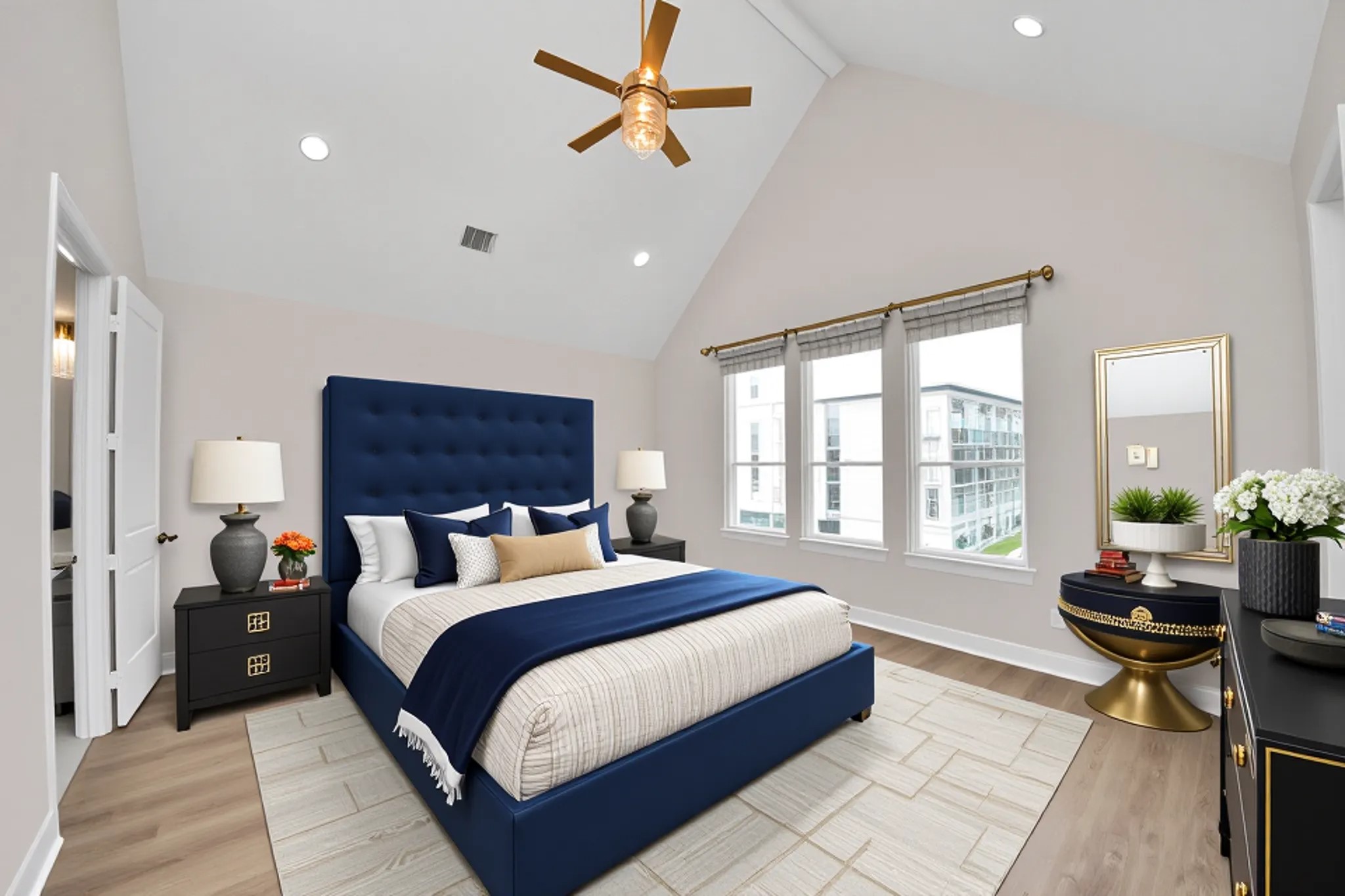 1603 Sylvester Road Houston, TX 77009 - Photo 12 of 15 Primary bd. 3rd floor