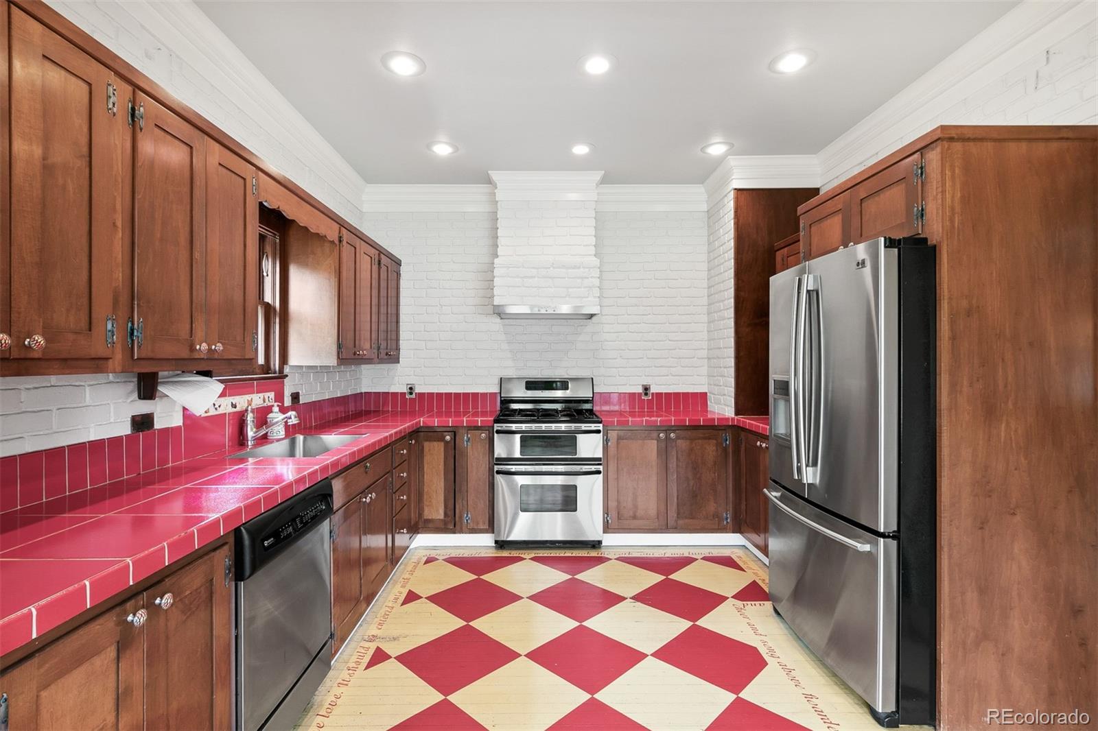 3305 Moore Street Wheat Ridge, CO 80033 - Photo 11 of 35 Gallery Image 11