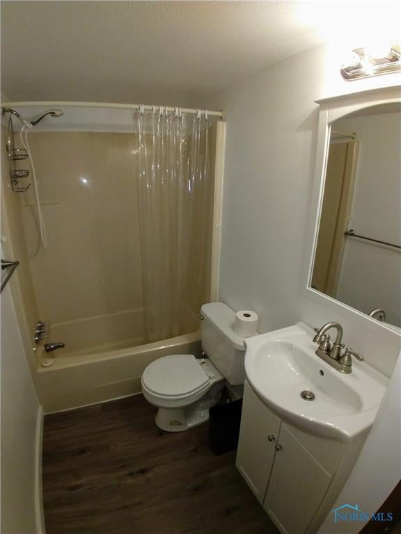 3845 Weckerly Road Monclova, OH 43542 - Photo 16 of 27 Gallery Image 16