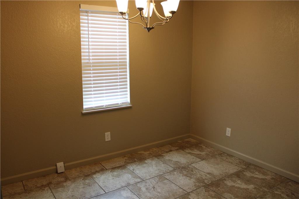 405 East Jackson Street Pittsburg, KS 66762 - Photo 15 of 21