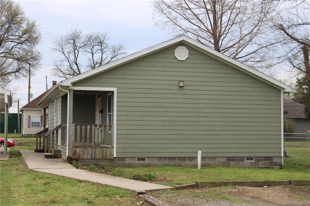 405 East Jackson Street Pittsburg, KS 66762 - Photo 18 of 21