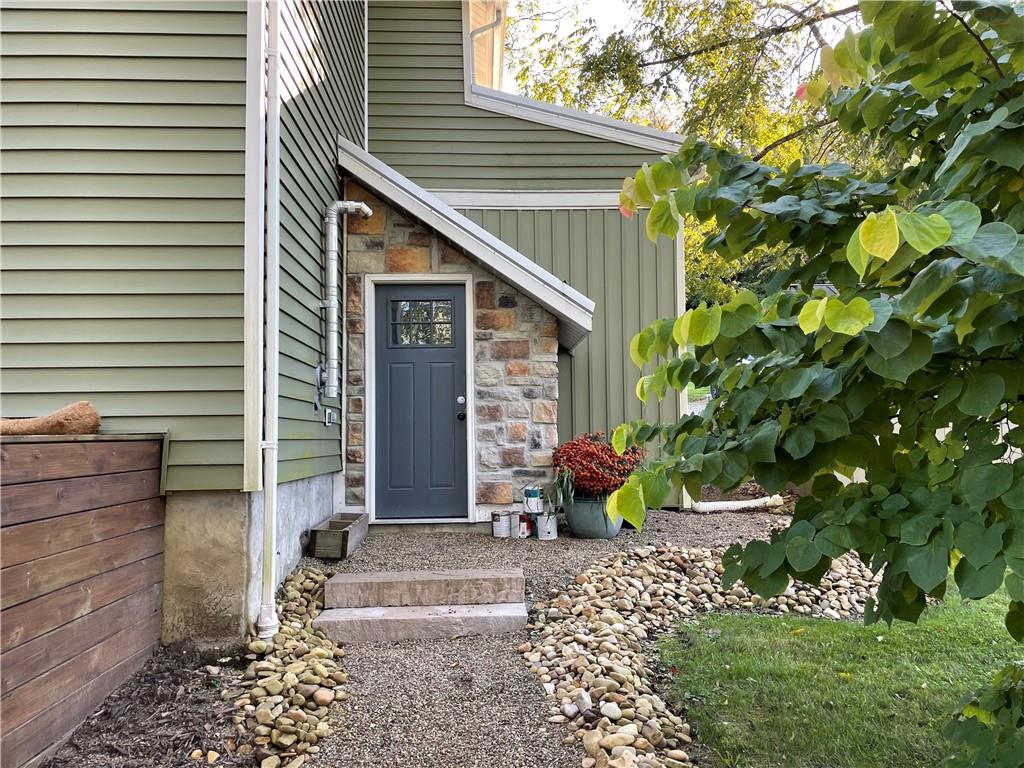 852 Armbrust - Hecla Road Mount Pleasant, PA 15666 - Photo 2 of 25 Gallery Image 2