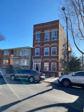 $1,400 | 321 West 24th Street, Unit 3R, Chicago, IL 60616