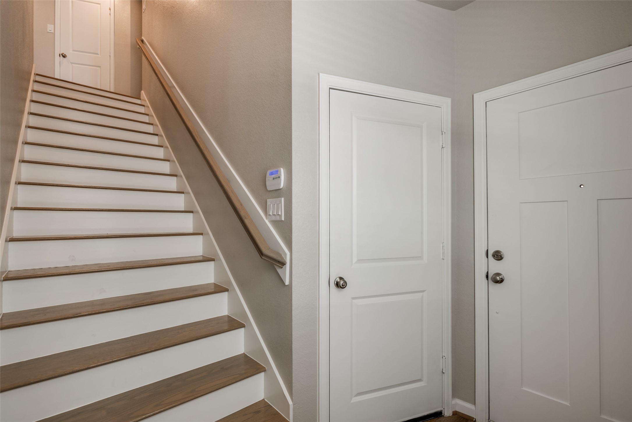 239 Park Place Circle, Unit D Waller, TX 77484 - Photo 4 of 17 a view of entryway