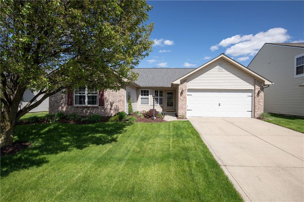 5327 Manning Road Indianapolis, IN 46228 - Photo 1 of 30 Gallery Image 1