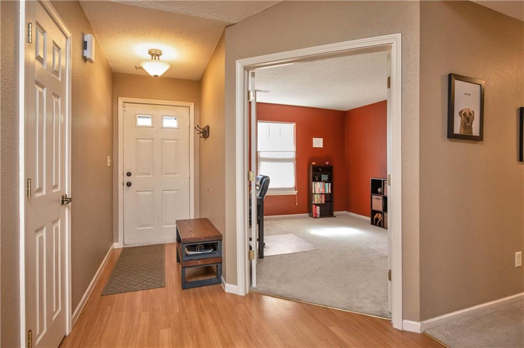 5327 Manning Road Indianapolis, IN 46228 - Photo 4 of 30 Gallery Image 4