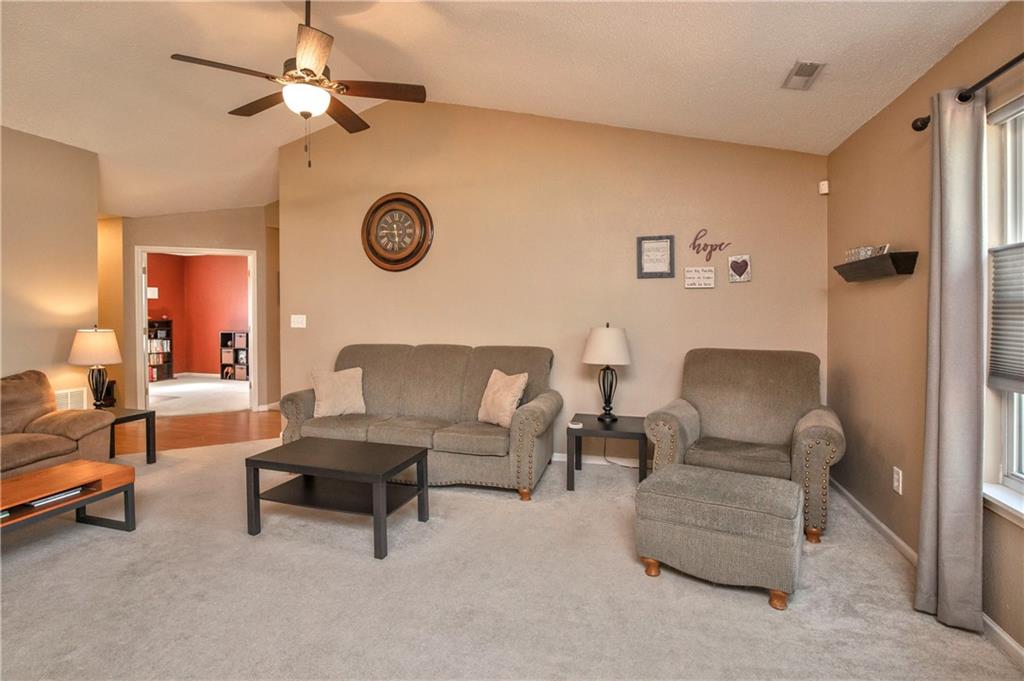 5327 Manning Road Indianapolis, IN 46228 - Photo 8 of 30 Gallery Image 8