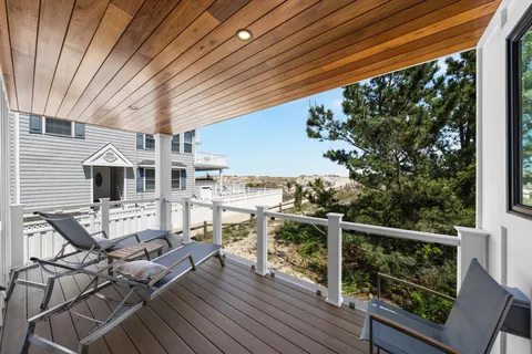 $6,599,000 | 7701 Pleasure, Sea Isle City, NJ 08243