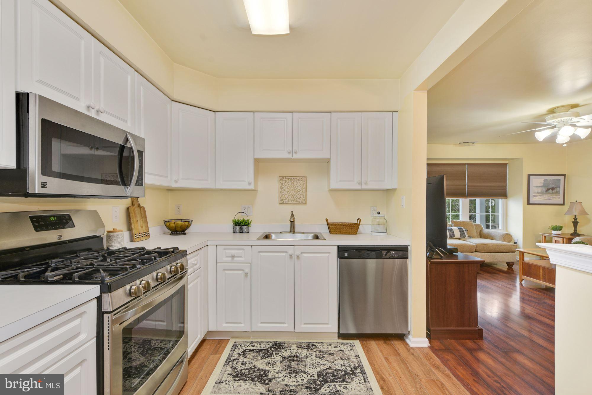 1402 Stokes Road Mount Laurel, NJ 08054 - Photo 15 of 25 Kitchen