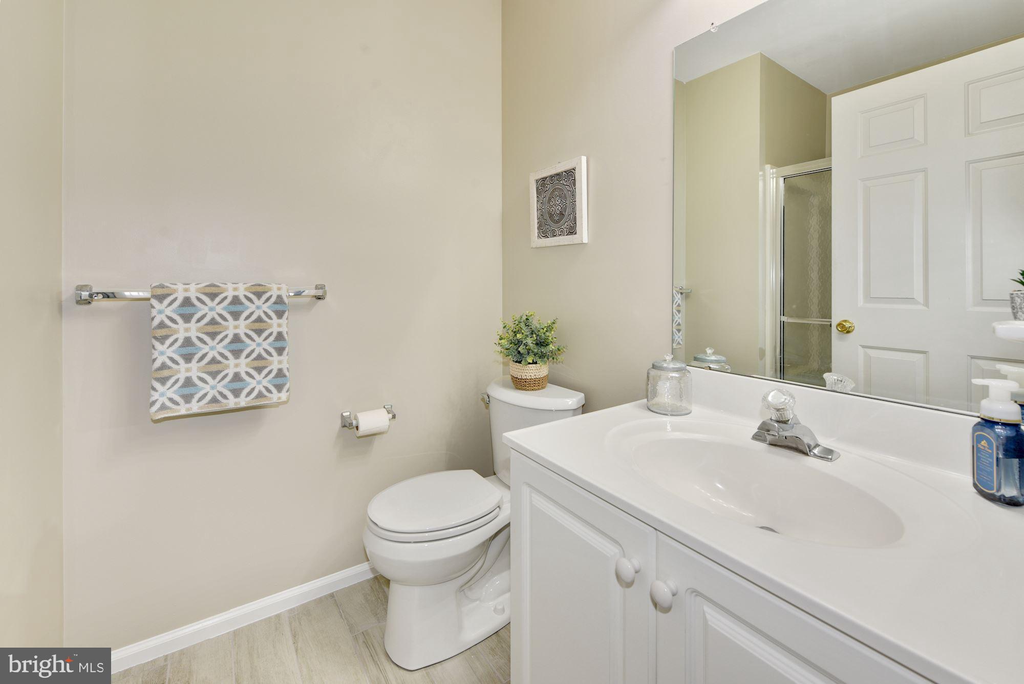 1402 Stokes Road Mount Laurel, NJ 08054 - Photo 24 of 25 Second Bath