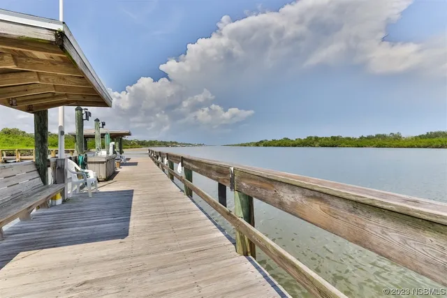 a view of a basketball court