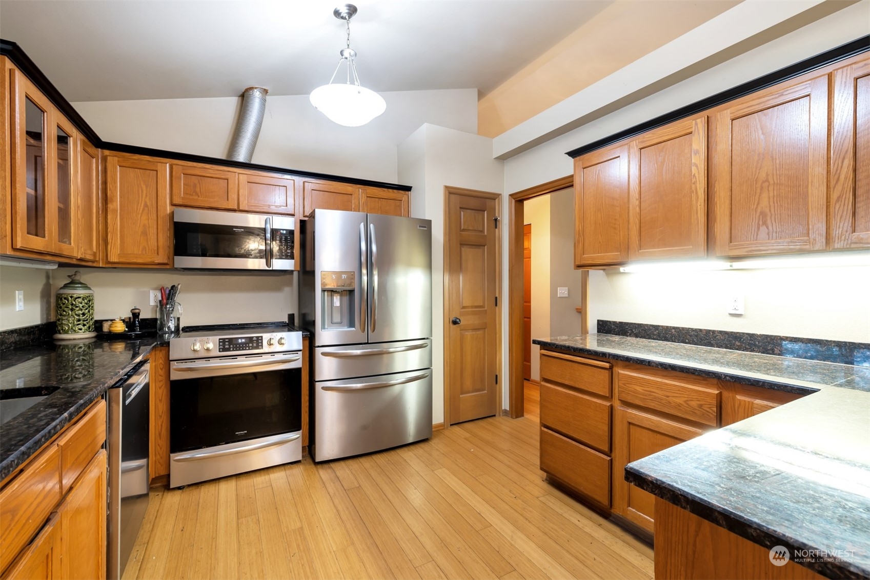 6421 Adams Log Cabin Road Snohomish, WA 98290 - Photo 14 of 30 Gallery Image 14