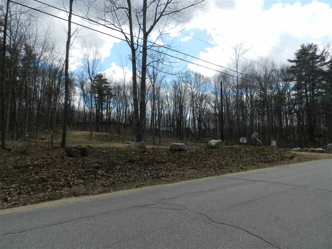 42 Ricky Nelson Road Strafford, NH 03884 - Photo 2 of 2