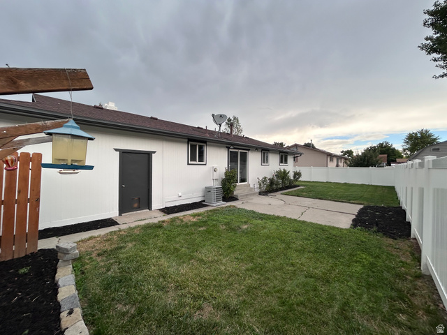 9789 South 285 East Sandy, UT 84070 - Photo 12 of 45