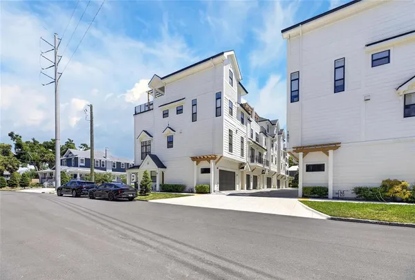 $1,623,077 | 1801 North Morgan Street, Unit 11, Tampa, FL 33602