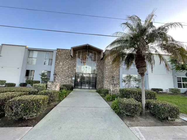 $437,000 | 279 Moss Street, Unit 3, Chula Vista, CA 91911