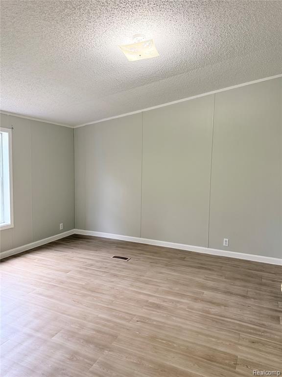 7033 East Mt Morris Road Mount Morris, MI 48458 - Photo 5 of 20