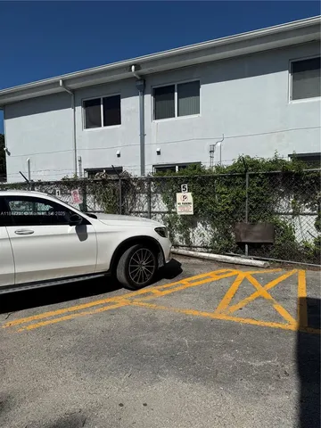 $135,000 | 71 Northwest 76th Street, Unit 5, Miami, FL 33150