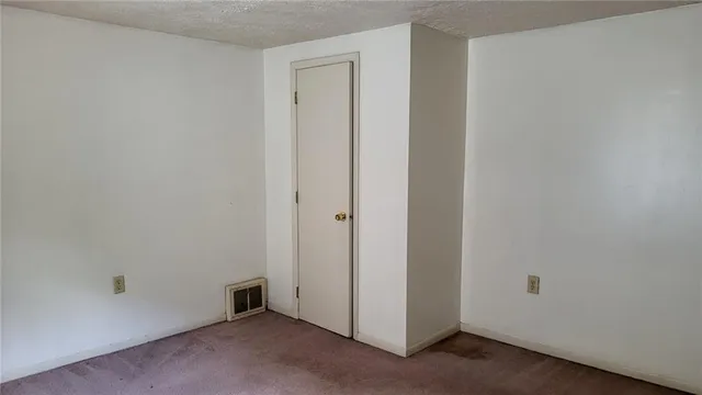 $64,900 | 414-416 Bessemer Avenue, Lyndora, PA 16045